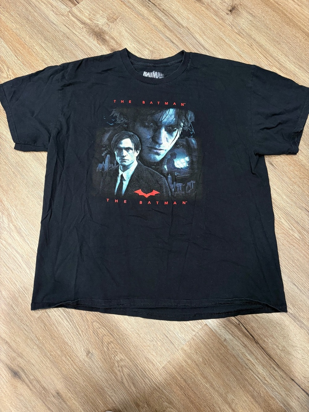 DC Comics Black 'The Batman' Graphic Tee with Red Bat Accent